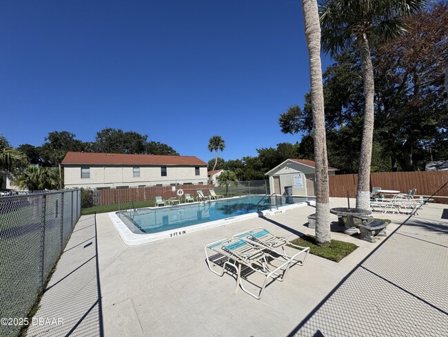 Building Photo - 980 Canal View Blvd