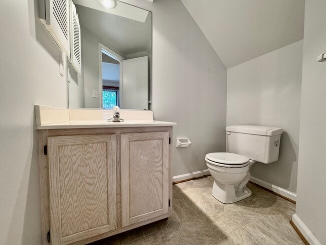 Building Photo - 2-Bedroom Condo Ready NOW! 2 Primary Suite...