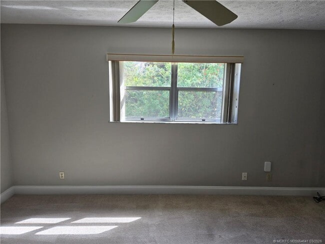 Building Photo - 2950 SE Ocean Blvd