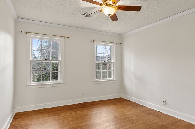 Building Photo - Druid Hills Charmer Available NOW!