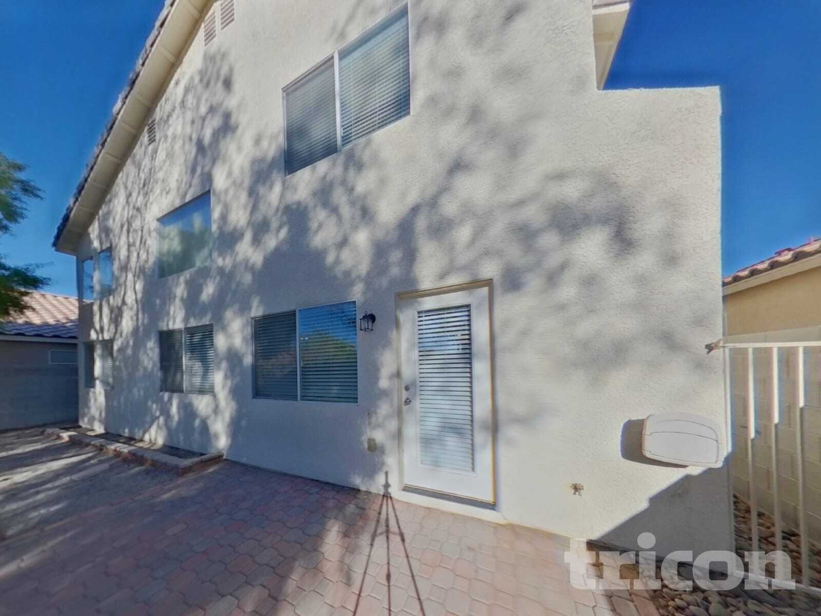 Building Photo - 1933 Desert Sage Ave