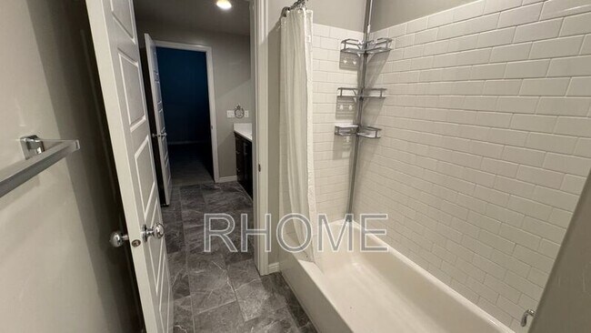Building Photo - 13022 Sand Creek Dr