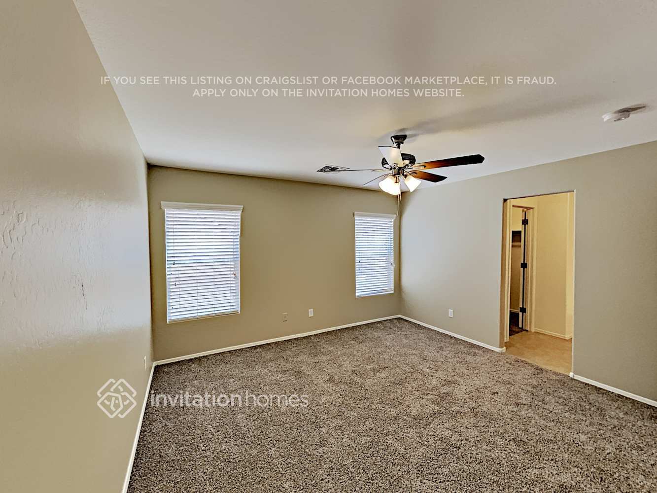 Building Photo - 22858 W Solano Dr