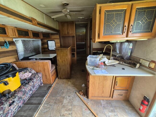 Building Photo - Multi mart RV Park
