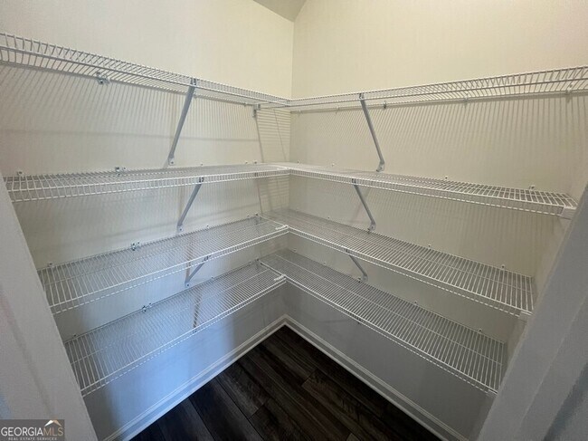Building Photo - 7760 Sudbury Cir