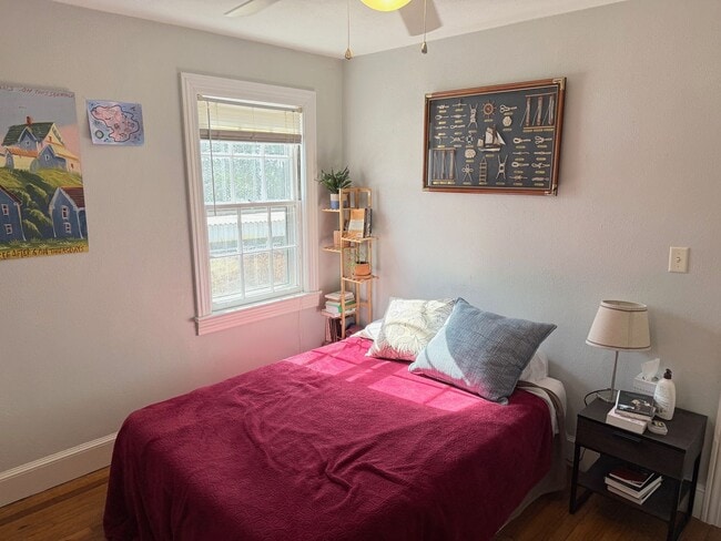 Building Photo - 2BR Normaltown Home