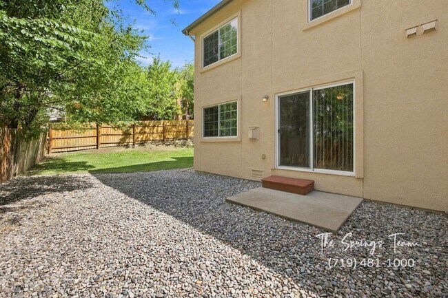 Building Photo - 804 Cima Vista Point