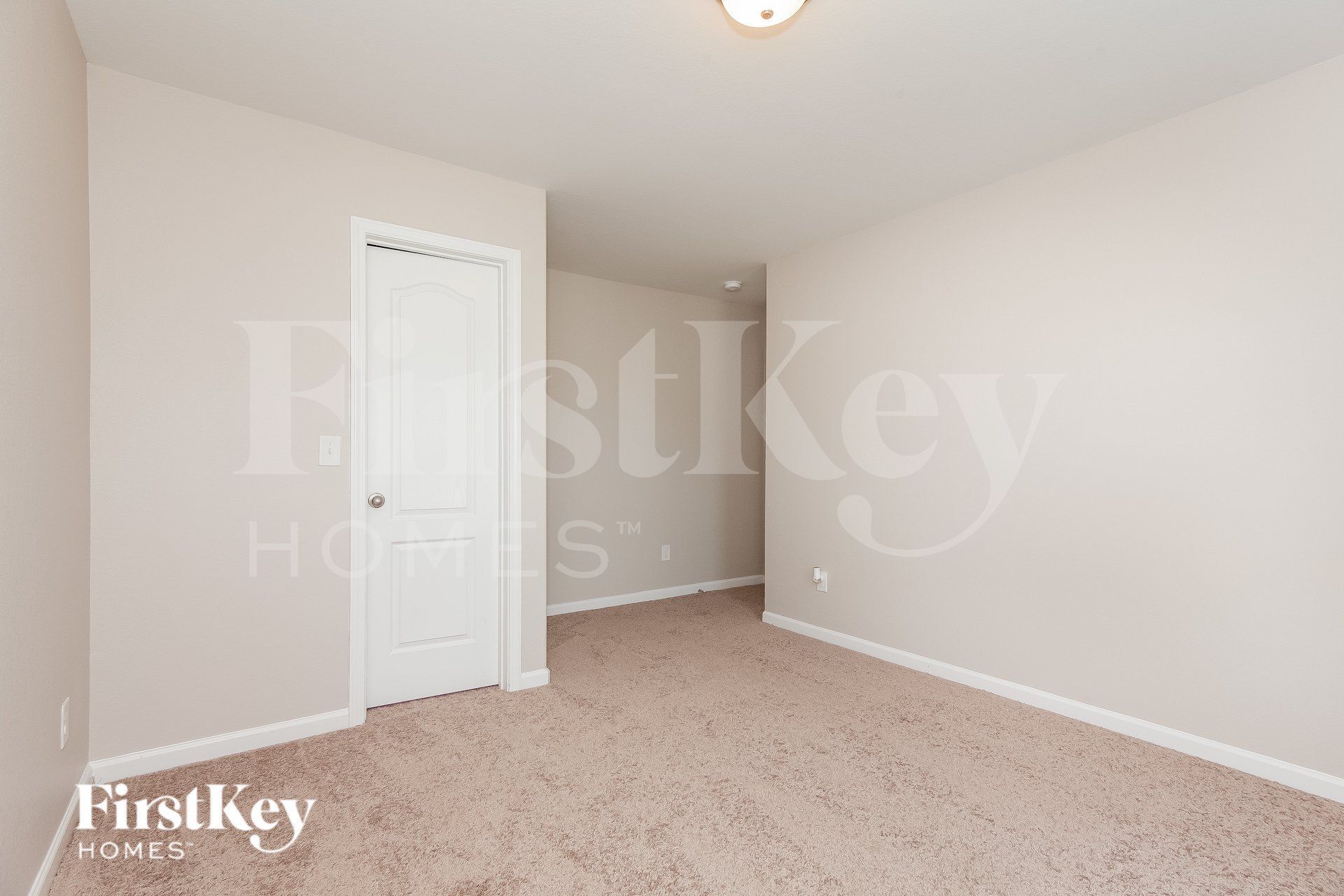 Building Photo - 2516 Meadow Crossing Dr