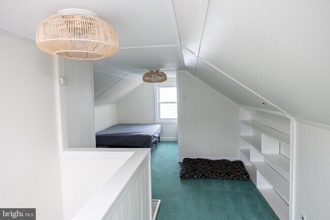 Building Photo - 130 7th Ave