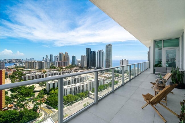 Building Photo - 330 Sunny Isles Blvd