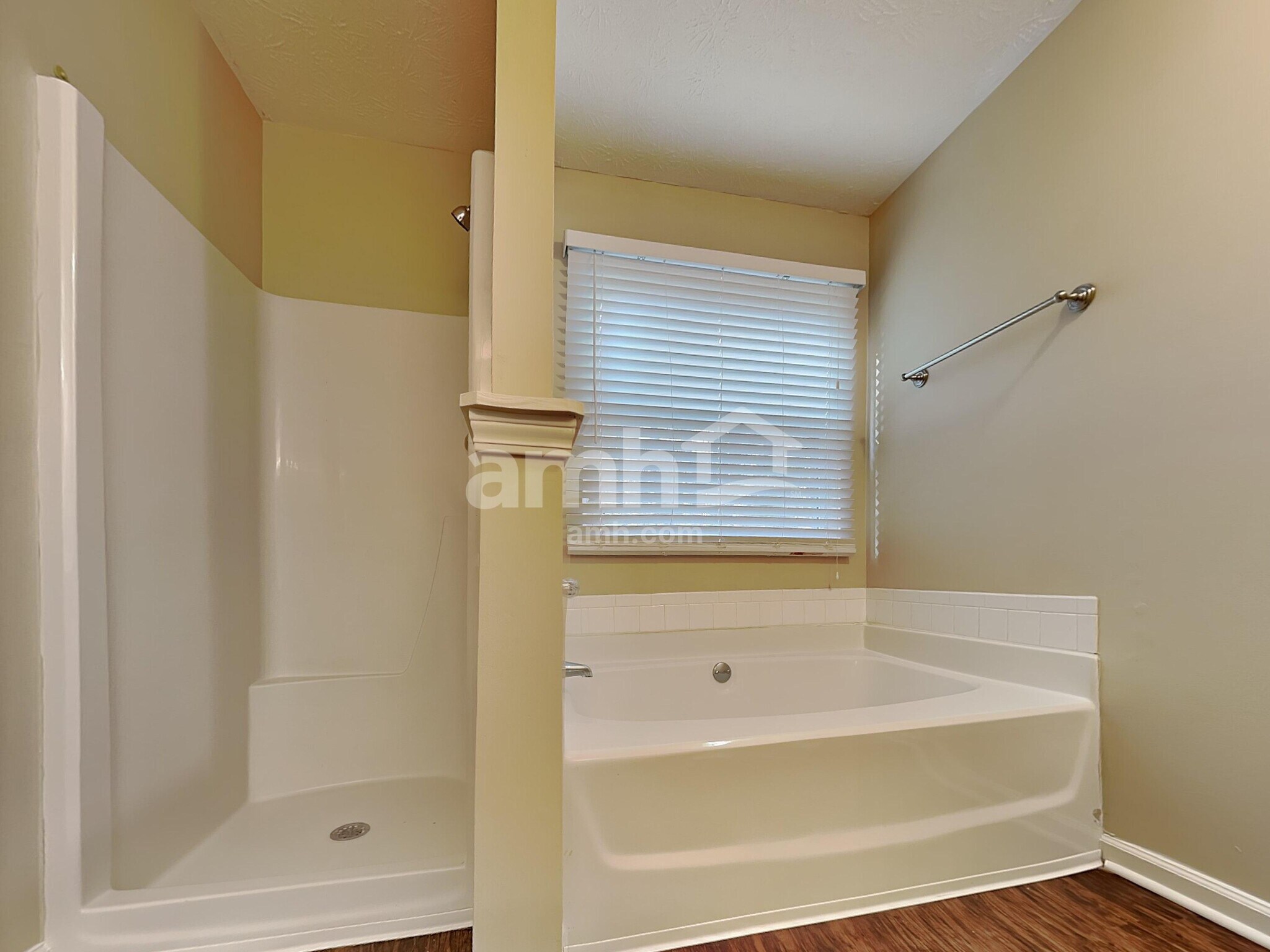 Building Photo - 3002 Sentinel Cir