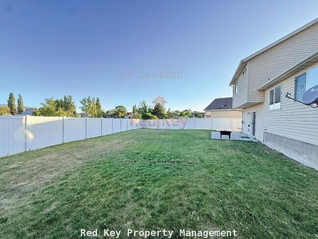 Building Photo - 177 Crystal Bay Dr