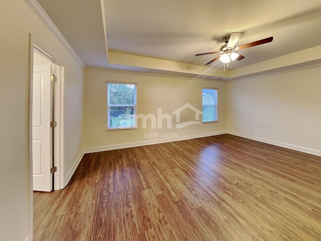 Building Photo - 535 Drema Ct