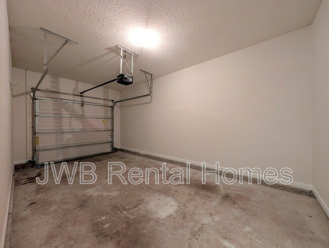 Building Photo - 1892 Biscayne Bay Cir