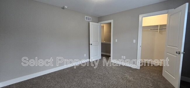 Building Photo - 13932 Diavik Pl