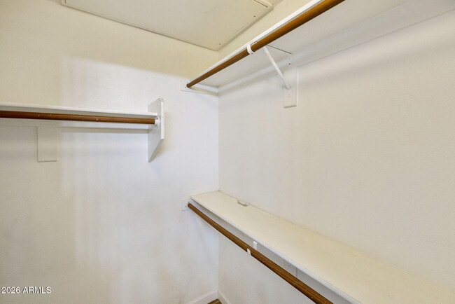 Building Photo - 1701 E Colter St