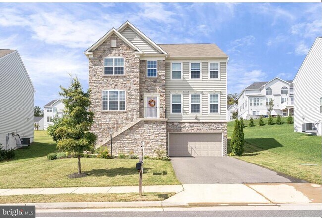 Building Photo - 3028 Landing Eagle Ct