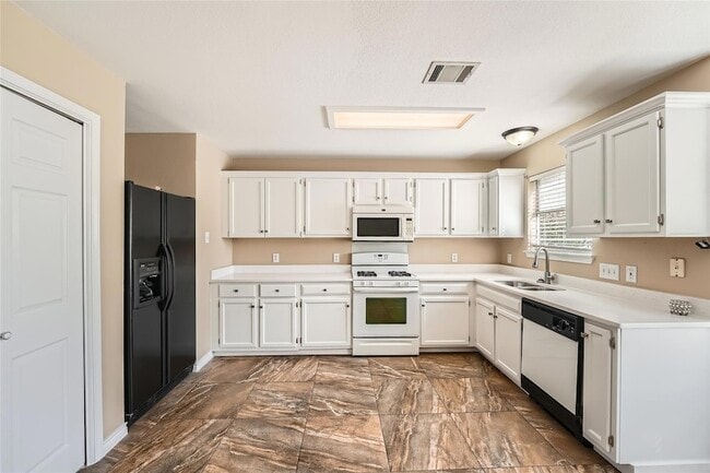Building Photo - 2813 Single Trace Ct