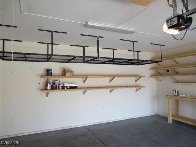 Building Photo - 134 Lomita Heights Dr