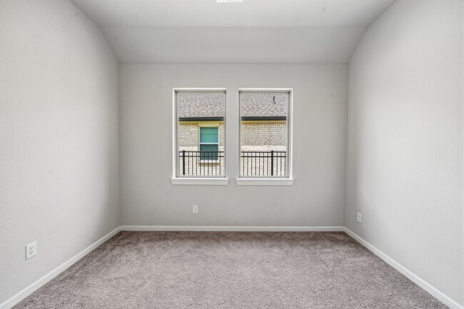 Building Photo - 7623 Coral Lk Dr