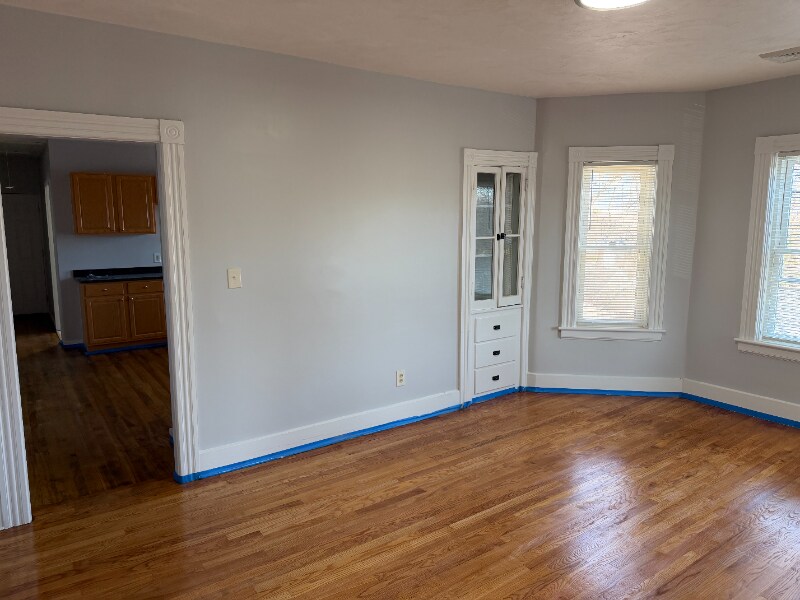 Building Photo - 50 Abington St