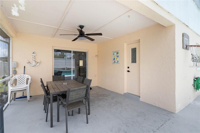 Building Photo - 7803 Laurel Oak Ln