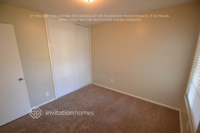 Building Photo - 8274 Eastwood Ave