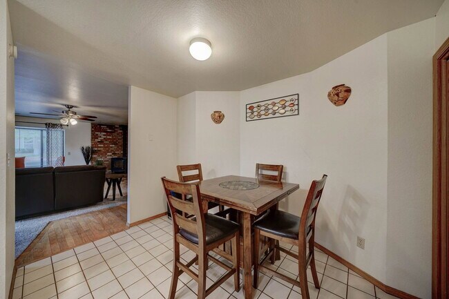 Building Photo - 1540 Spanish Moss Way