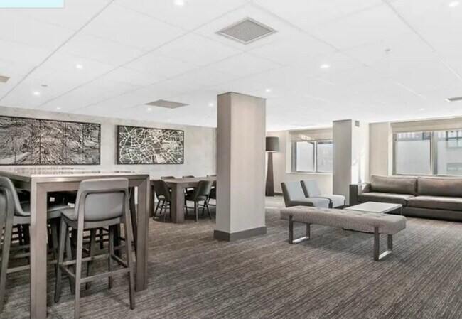 Building Photo - 10 Museum Way