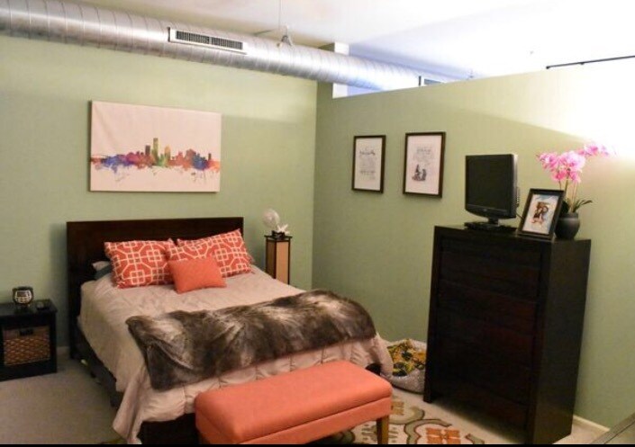 Building Photo - 1924 N Hubbard St