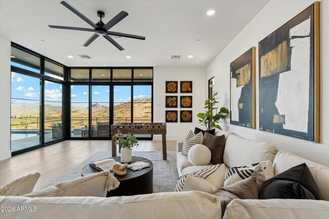 Building Photo - 15609 E Palatial Dr