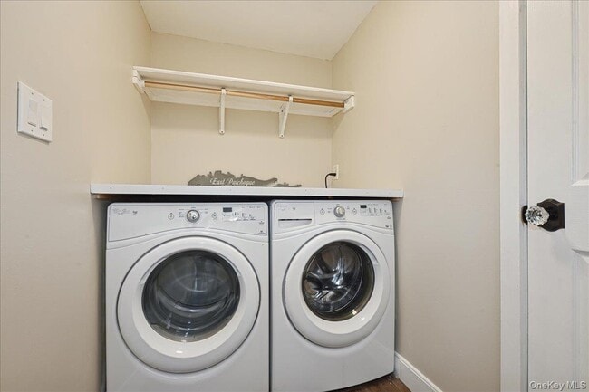 Building Photo - 94 Chapel Ave