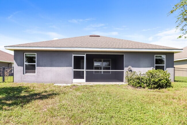 Building Photo - 13255 Niti Dr