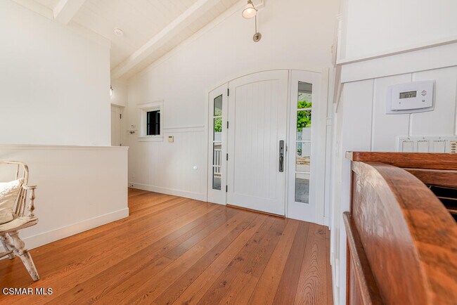 Building Photo - 33410 CA-1