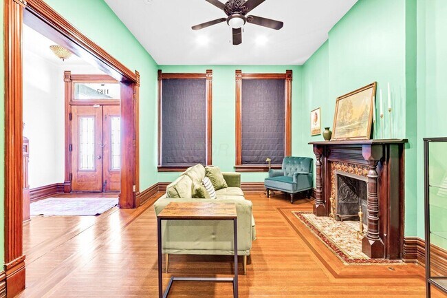 Building Photo - 1187 S High St