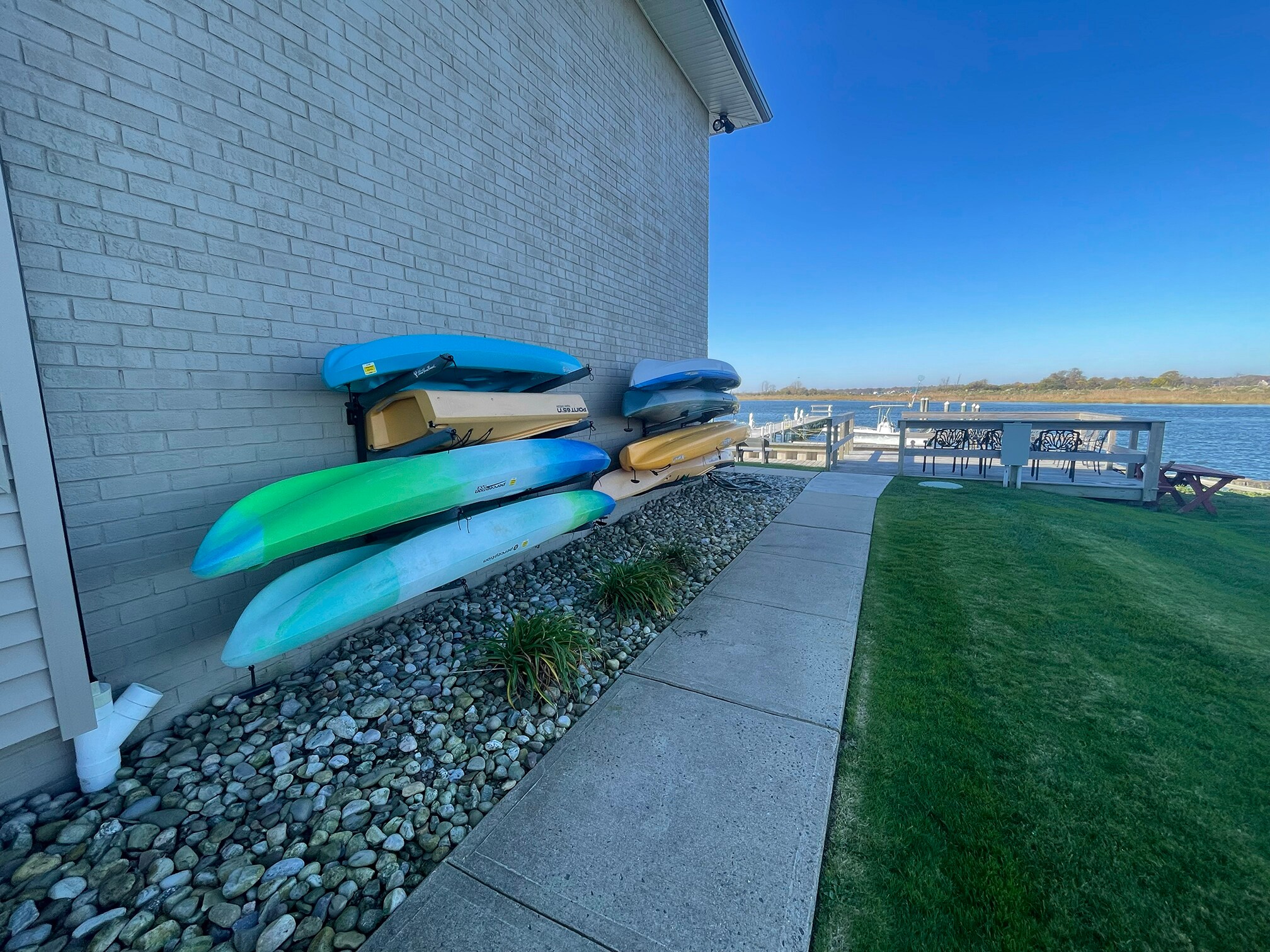 Kayak Storage - 1382 Ocean Ave