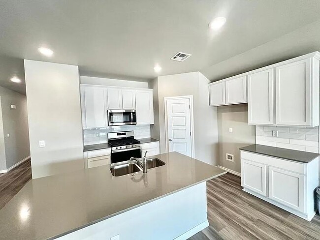 Building Photo - 7520 NW 143rd St