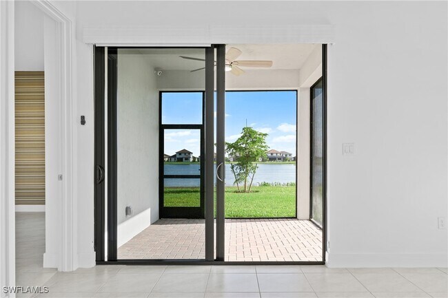 Building Photo - 4947 Brigata Wy