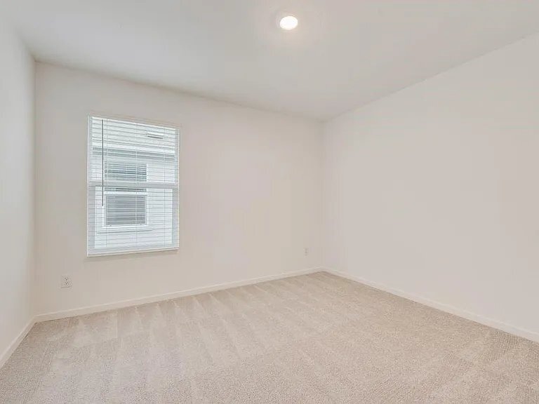 Building Photo - 1838 Sanderling St