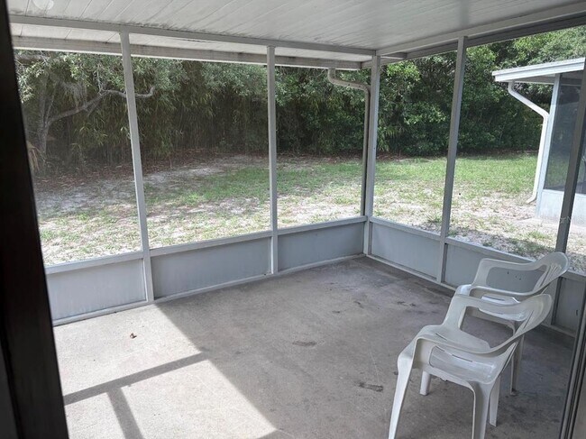 Building Photo - 7467 Mead Dr