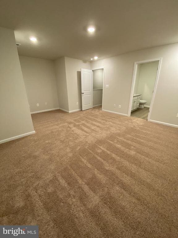 Building Photo - 25 Cranston Ct