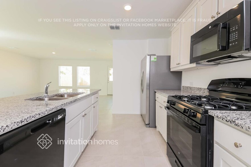 Building Photo - 1438 Cherrybark Dr