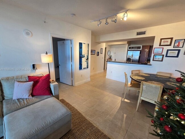 Building Photo - 7350 SW 89th St