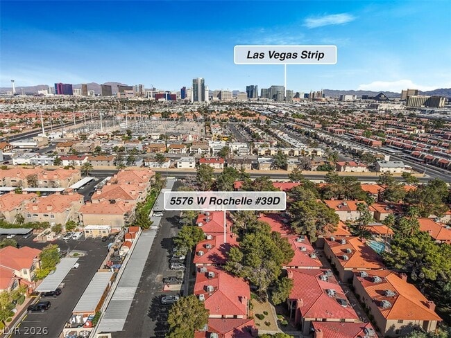 Building Photo - 5576 W Rochelle Ave.