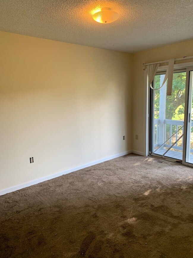 Building Photo - Duplex for Rent in Timberville