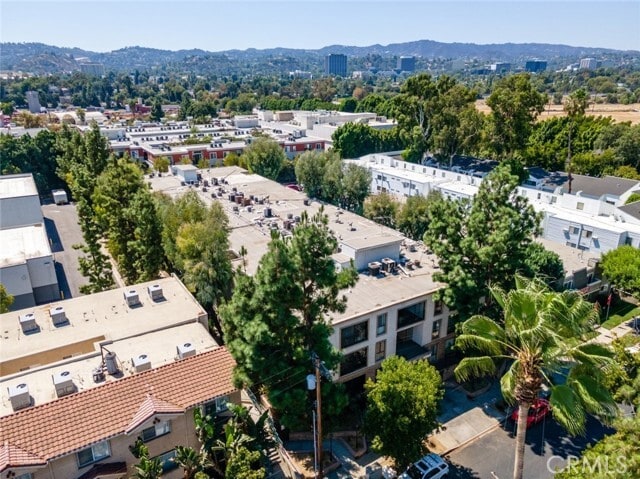 Building Photo - 15344 Weddington St