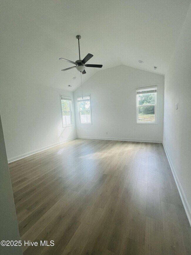 Building Photo - 3509 Awendaw Ct