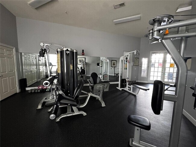 Building Photo - 9141 Lee Vista Blvd