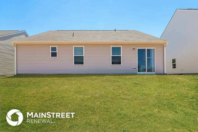 Building Photo - 421 Brisk Dr