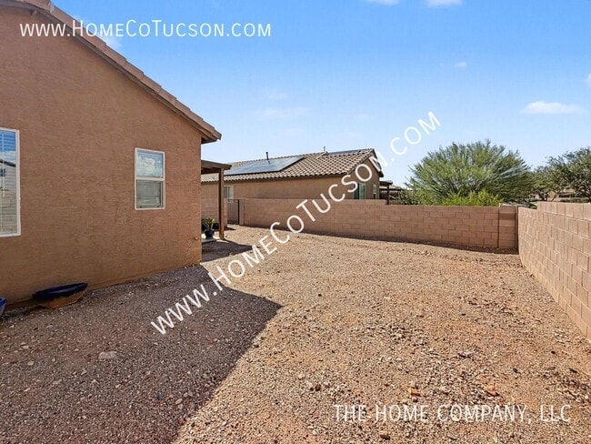 Building Photo - 8828 E Stone Meadow Cir